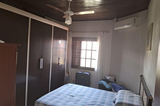 Quarto de casa à venda com 3 quartos, 125m² em Rubem Berta, Porto Alegre