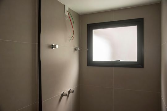 Banheiro de kitnet/studio à venda com 1 quarto, 38m² em Vila da Saúde, São Paulo