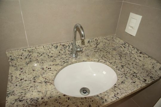 Banheiro de kitnet/studio à venda com 1 quarto, 41m² em Vila da Saúde, São Paulo