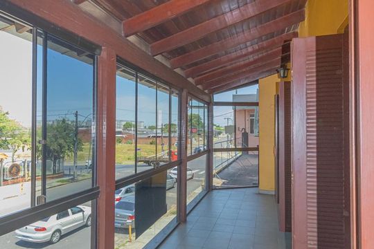 Varanda da Sala de casa para alugar com 4 quartos, 158m² em Centro, Canoas