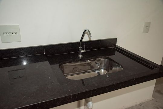 Cozinha de kitnet/studio à venda com 1 quarto, 43m² em Vila da Saúde, São Paulo
