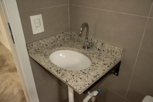 Banheiro de kitnet/studio à venda com 1 quarto, 45m² em Vila da Saúde, São Paulo