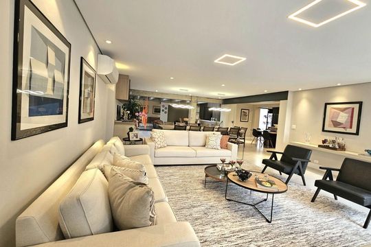 Casa à venda com 3 quartos, 384m² em Brooklin, São Paulo