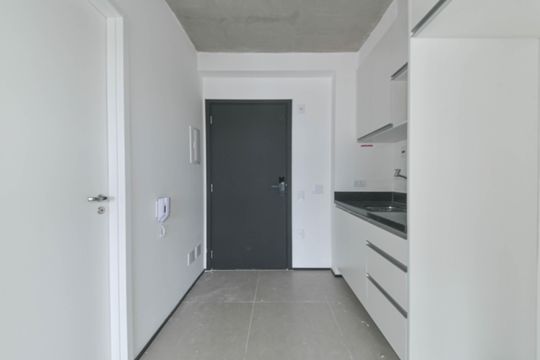 Cozinha de apartamento à venda com 1 quarto, 22m² em Santo Amaro, São Paulo