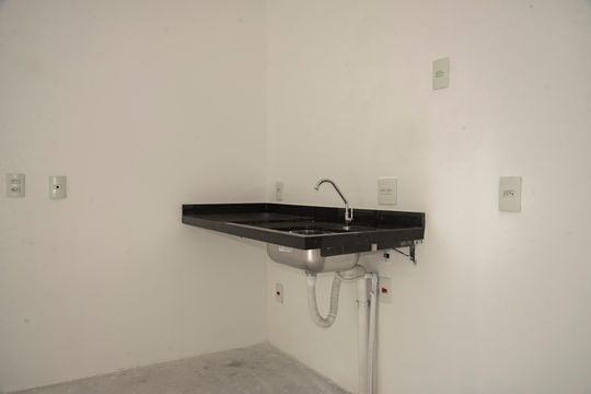 Cozinha de kitnet/studio à venda com 1 quarto, 29m² em Vila da Saúde, São Paulo