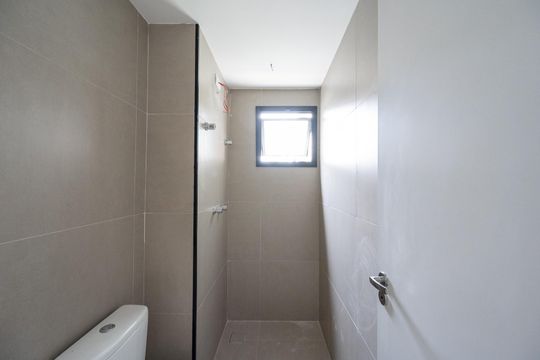 Banheiro Social de kitnet/studio à venda com 1 quarto, 30m² em Vila da Saúde, São Paulo