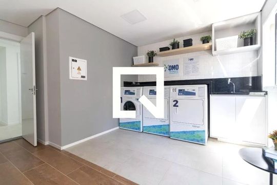 Apartamento para alugar com 1 quarto, 24m² em Sacoma, São Paulo