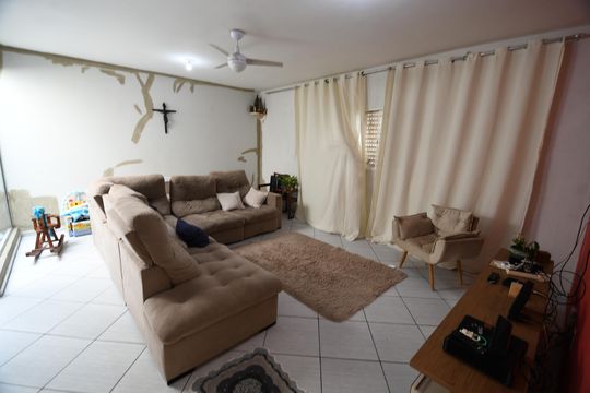 Sala de casa à venda com 2 quartos, 110m² em Parque São Quirino, Campinas