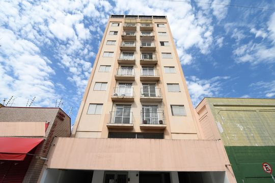 Fachada do Prédio de apartamento à venda com 1 quarto, 41m² em Centro, Campinas
