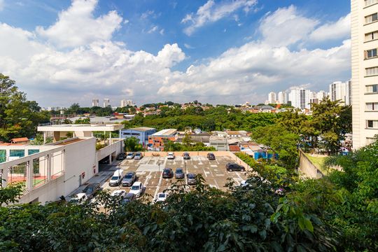 Apartamento para alugar com 4 quartos, 125m² em Jardim Vazani, São Paulo
