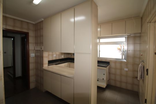 Cozinha de casa para alugar com 3 quartos, 360m² em Jardim Franca, São Paulo