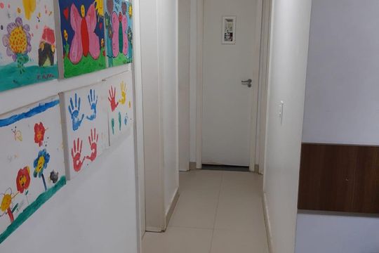 Corredor de apartamento à venda com 3 quartos, 62m² em Sarandi, Porto Alegre