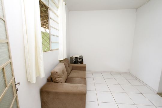 Sala de casa à venda com 4 quartos, 150m² em João Paulo Ii, Belo Horizonte