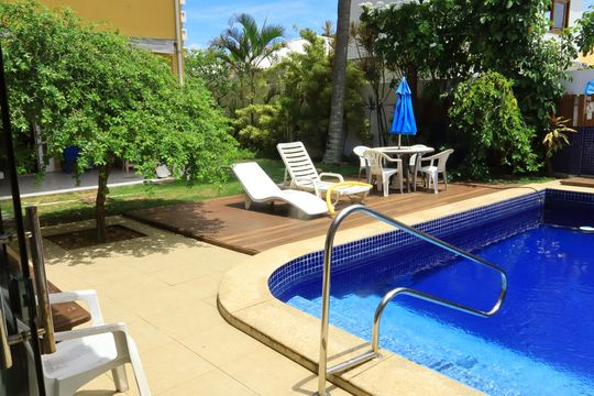 Área comum - Piscina de casa de condomínio para alugar com 5 quartos, 600m² em Itapuã, Salvador