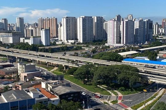 Quarto de apartamento à venda com 3 quartos, 82m² em Santa Terezinha, Santo André