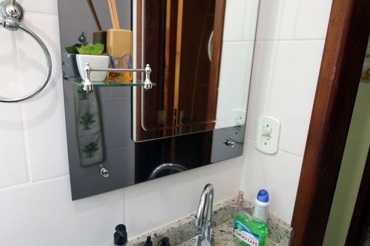 Banheiro da Suíte de casa à venda com 2 quartos, 60m² em Colégio, Rio de Janeiro