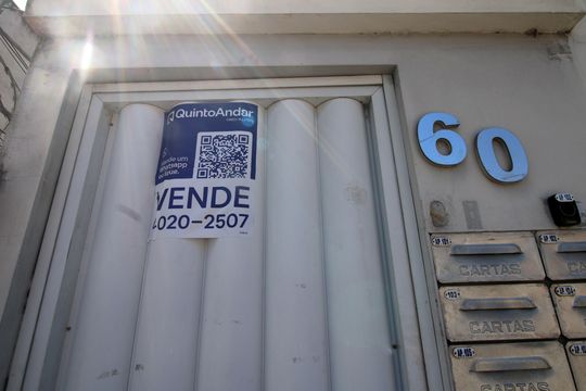 Placa de casa à venda com 2 quartos, 60m² em Colégio, Rio de Janeiro