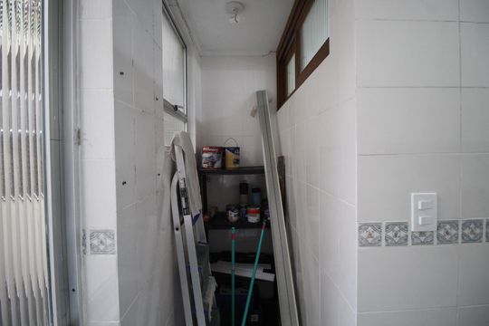 Área de Serviço de apartamento à venda com 2 quartos, 60m² em Higienópolis, Porto Alegre