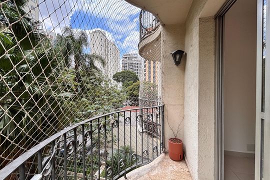 Varanda  de apartamento à venda com 3 quartos, 85m² em Indianópolis, São Paulo