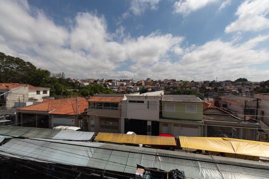 Vista  de casa à venda com 4 quartos, 180m² em Jardim Japao, São Paulo