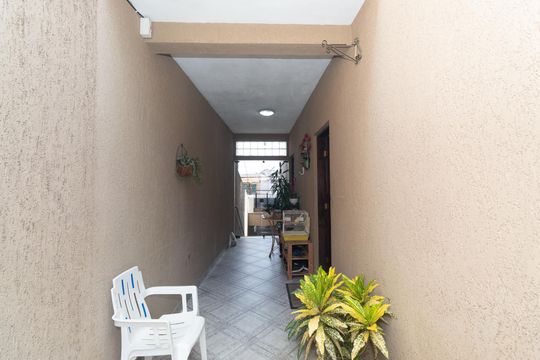 Varanda  de casa à venda com 4 quartos, 180m² em Jardim Japao, São Paulo