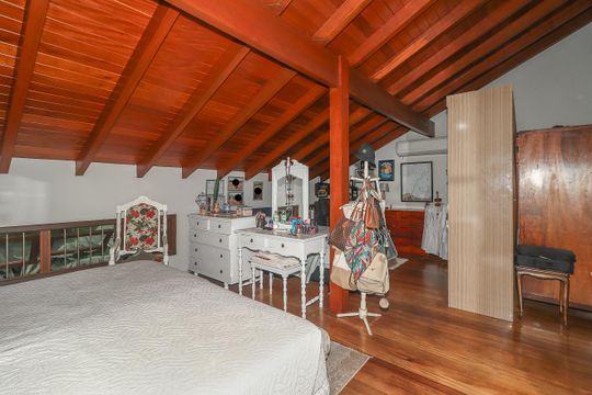 Quarto 3 / Sótão de casa à venda com 3 quartos, 226m² em Sarandi, Porto Alegre