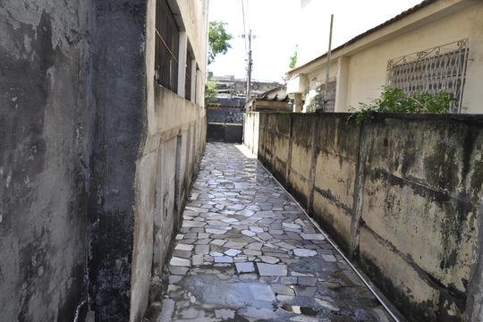 Casa à venda com 1 quarto, 90m² em Inhaúma, Rio de Janeiro