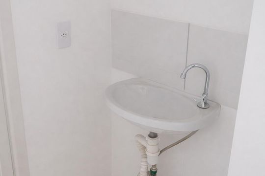 Banheiro de apartamento à venda com 2 quartos, 37m² em Bonsucesso, Rio de Janeiro