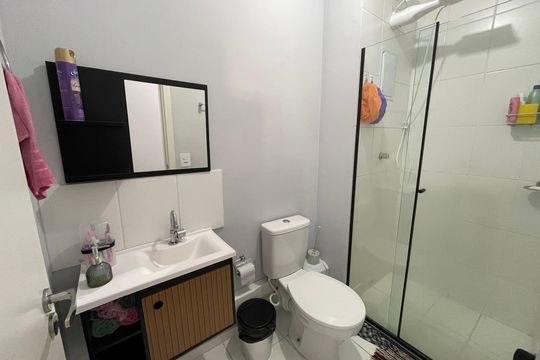 Banheiro Social de apartamento para alugar com 2 quartos, 49m² em Recanto Vista Alegre, Cotia