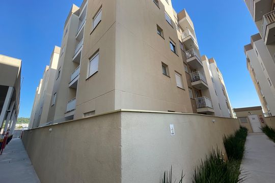 Fachada de apartamento para alugar com 2 quartos, 49m² em Recanto Vista Alegre, Cotia