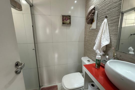Banheiro de apartamento para alugar com 2 quartos, 62m² em Jardim Paraiso, Barueri