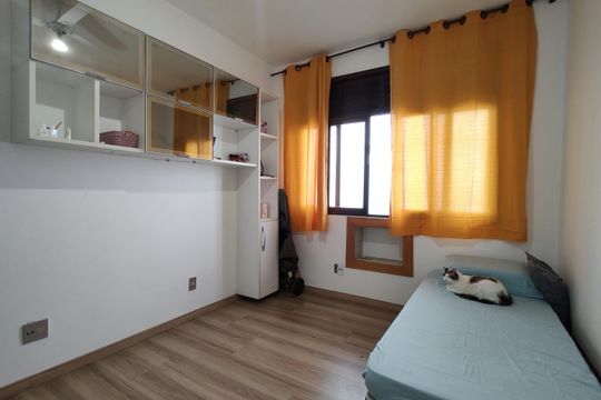 Quarto 1 de casa à venda com 3 quartos, 742m² em Taquara, Rio de Janeiro