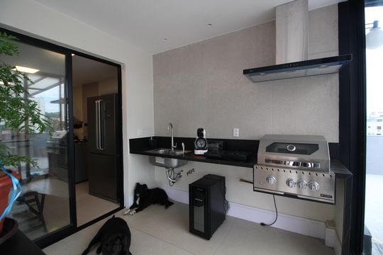 Varanda Gourmet de apartamento para alugar com 4 quartos, 300m² em Freguesia (jacarepaguá), Rio de Janeiro