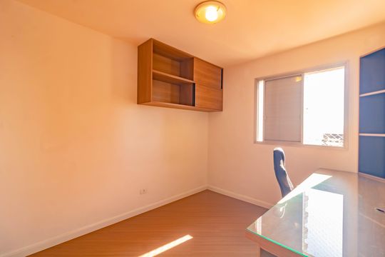 Apartamento à venda com 2 quartos, 48m² em Vila Guarani, São Paulo
