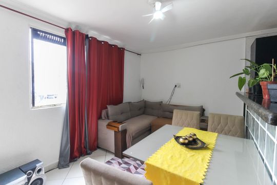 Sala de apartamento para alugar com 2 quartos, 49m² em Cidade Tiradentes, São Paulo