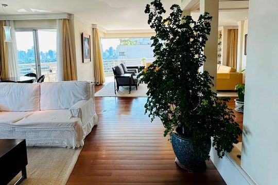Apartamento à venda com 3 quartos, 334m² em Cerqueira César, São Paulo