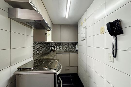 Cozinha de apartamento para alugar com 3 quartos, 111m² em Botafogo, Rio de Janeiro