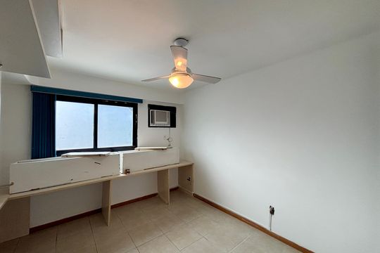 Quarto 2 de apartamento para alugar com 3 quartos, 111m² em Botafogo, Rio de Janeiro