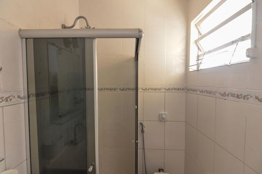 Banheiro 2 de apartamento à venda com 2 quartos, 145m² em Tijuca, Rio de Janeiro