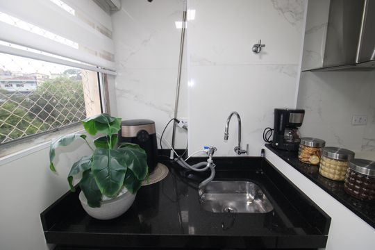Área de Serviço de apartamento para alugar com 2 quartos, 49m² em Jardim Peri, São Paulo