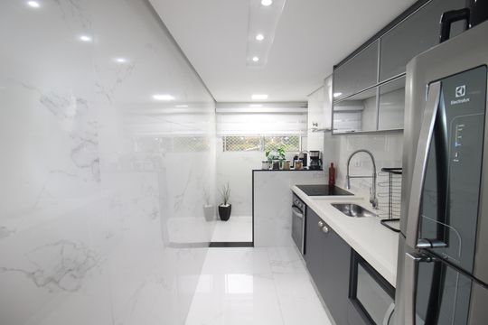 Cozinha de apartamento para alugar com 2 quartos, 49m² em Jardim Peri, São Paulo