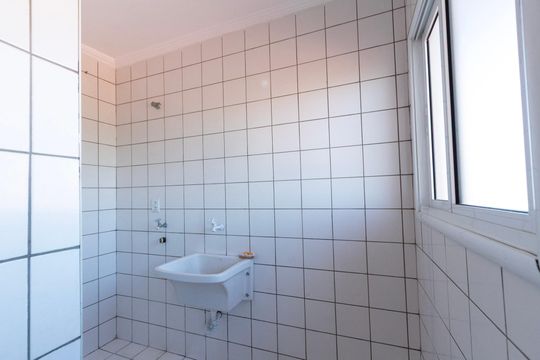 Área de Serviço de apartamento para alugar com 2 quartos, 70m² em Cidade Jardim, Sorocaba