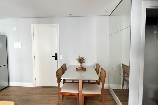 Sala de apartamento à venda com 2 quartos, 42m² em Vila Plana, São Paulo