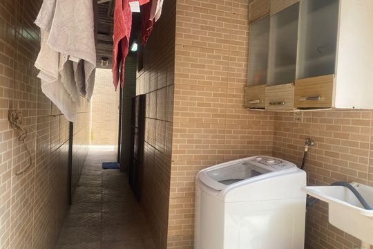 Área de serviço de casa para alugar com 5 quartos, 360m² em Jardim Mar e Ceu, Guarujá