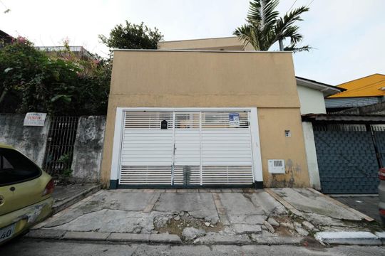 Fachada de casa à venda com 3 quartos, 190m² em Vila Buenos Aires, São Paulo