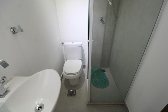 Banheiro social 2 de apartamento à venda com 4 quartos, 254m² em Pechincha, Rio de Janeiro