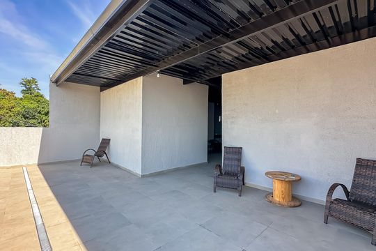 Cobertura de kitnet/studio para alugar com 1 quarto, 29m² em Quitaúna , Osasco