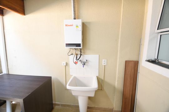 Área de Serviço de casa de condomínio à venda com 3 quartos, 80m² em Parque Imperador, Campinas