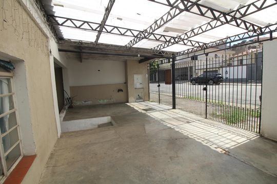 Garagem de casa à venda com 4 quartos, 316m² em Vila Formosa, São Paulo