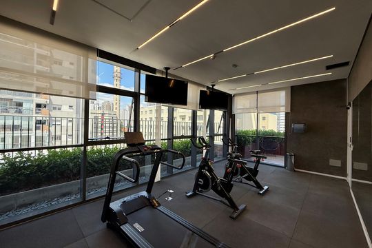 Academia de kitnet/studio para alugar com 0 quarto, 25m² em Vila Cordeiro, São Paulo